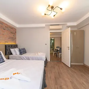 Апартаменты First Apart, Стамбул